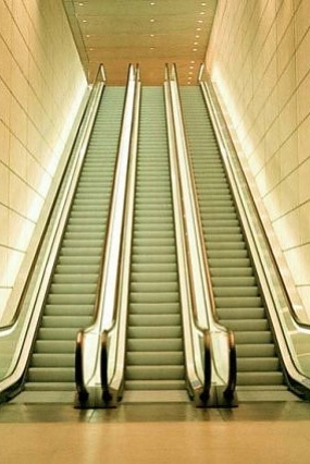 ESCALATOR SERIES Z