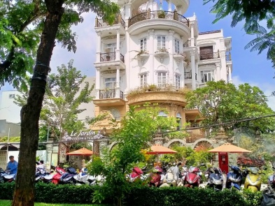 Biệt thự cổ điển